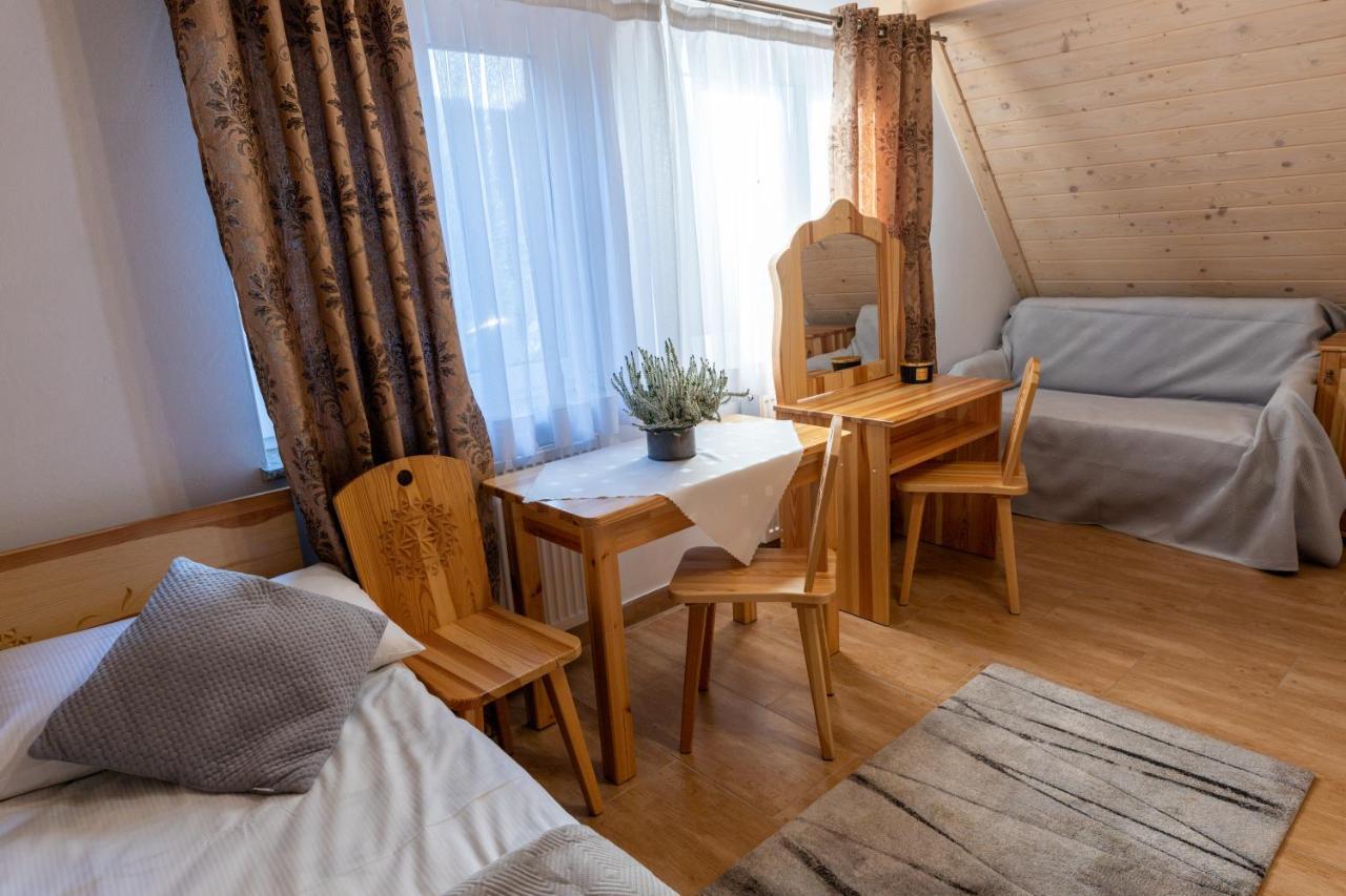 Aplit 2 Guest House 자코파네 외부 사진